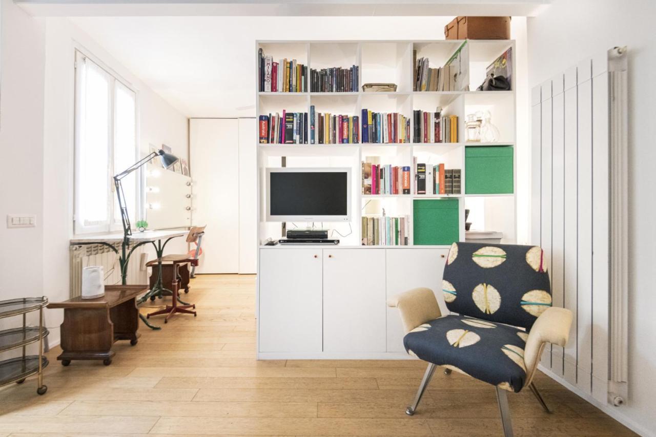 Easylife - Comodo Studio Con Terrazza Zona Navigli Milano Exteriör bild