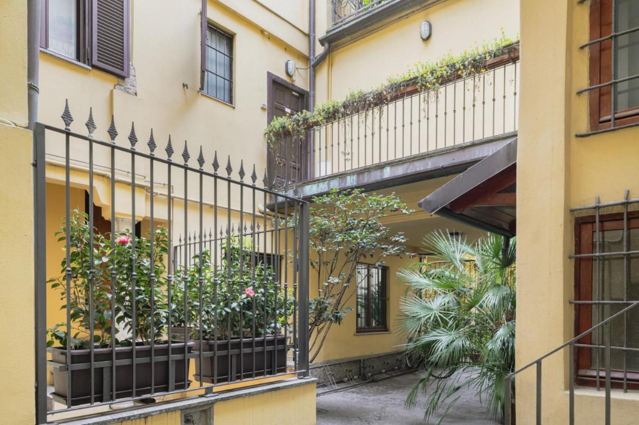 Easylife - Comodo Studio Con Terrazza Zona Navigli Milano Exteriör bild
